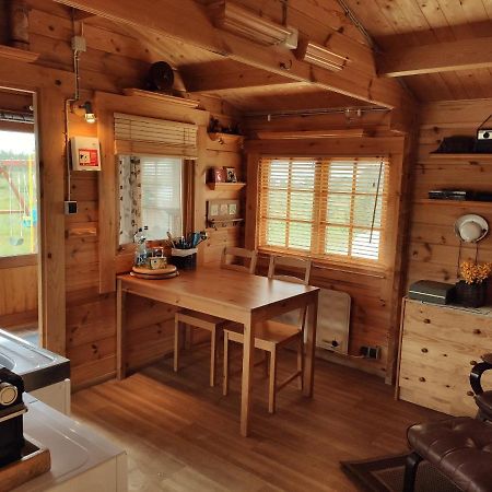 Cosy Cabin By Lake & Woods With Views Selfoss Exterior photo